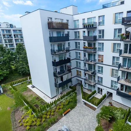 Royal Family Metro Mlociny דירה *